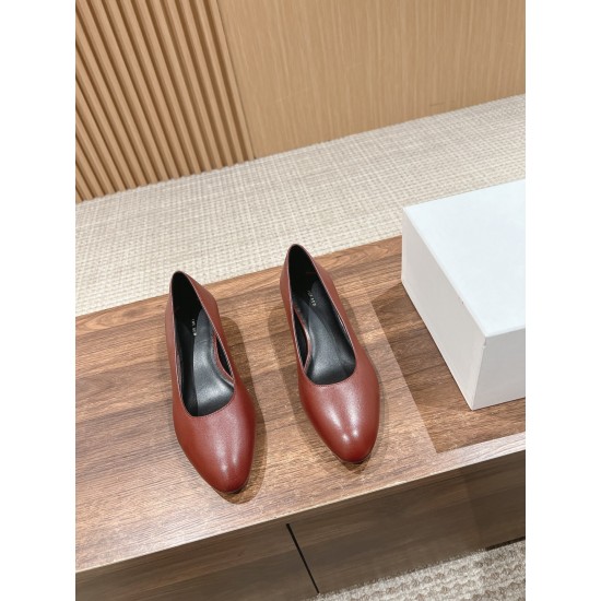 The row sandals