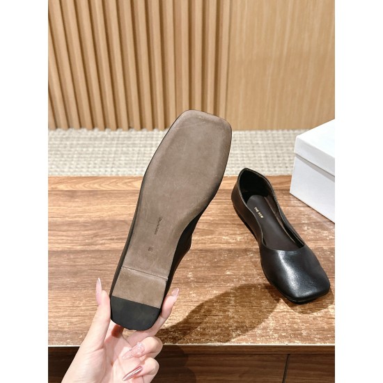 The row sandals