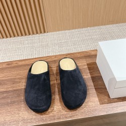 The row slippers