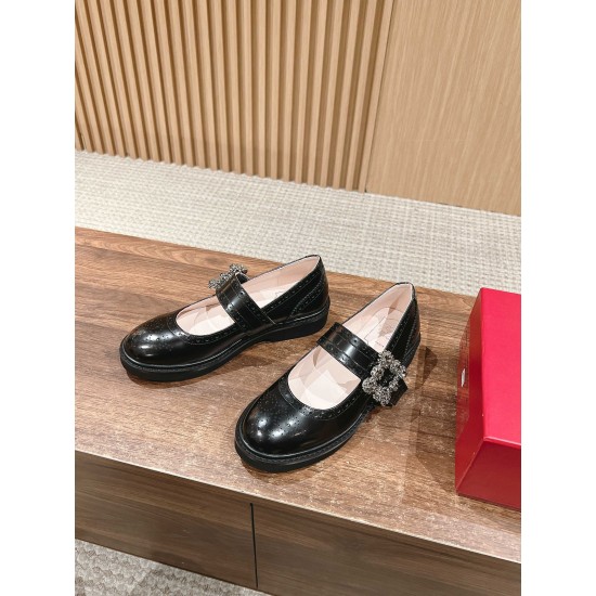 RV Mary Jane Shoes