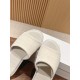 The row slippers