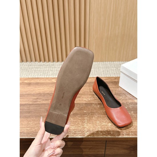 The row sandals