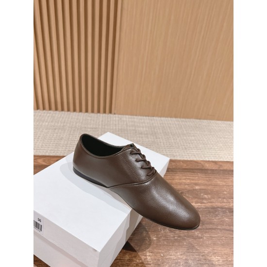 MM6 sandals