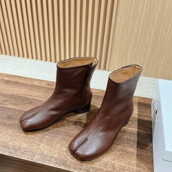 MM6 boots