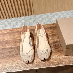 MM6 sandals