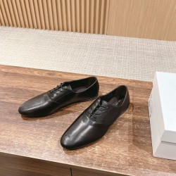 The row sandals
