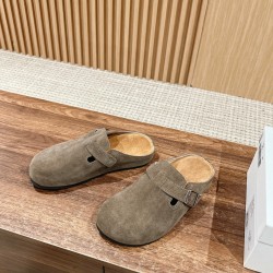 MM6 slippers