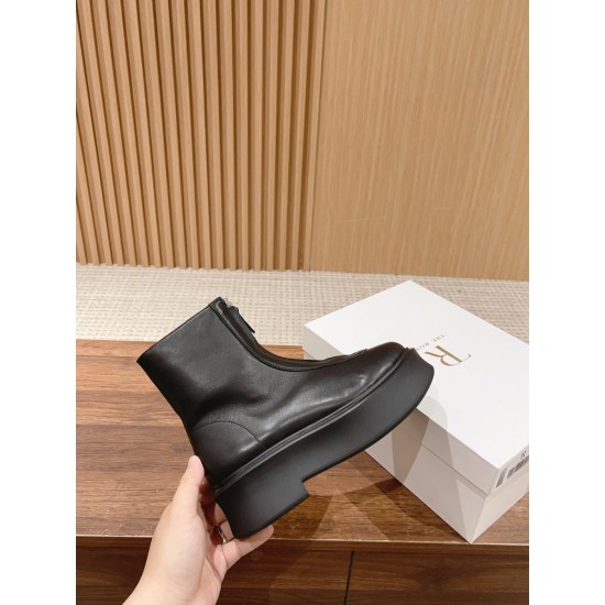 The row boots
