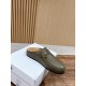 MM6 slippers