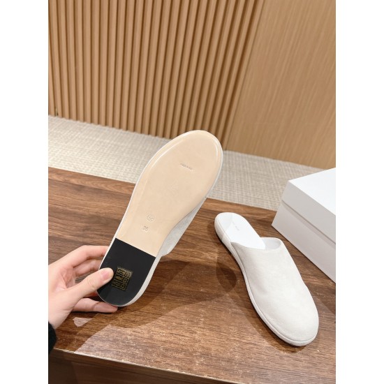 The row slippers