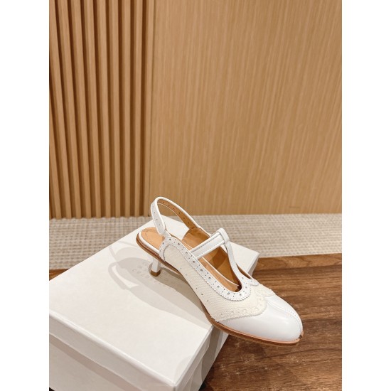 MM6 sandals