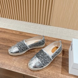 MM6 sandals