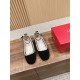 RV single shoe