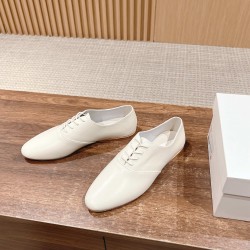 The row sandals