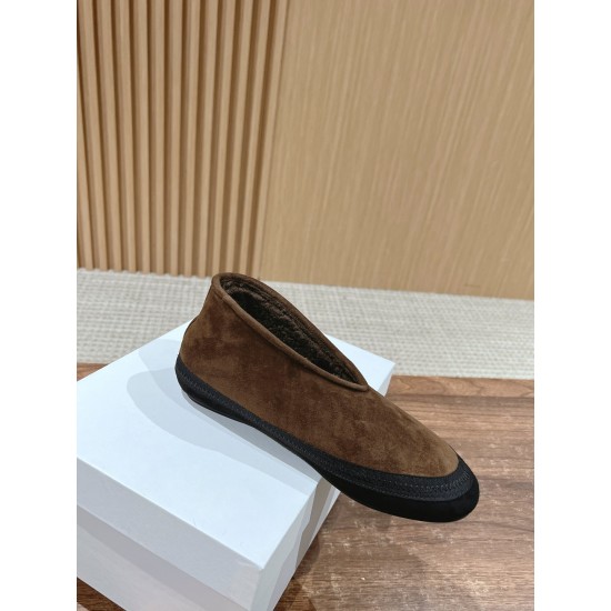 The row boots