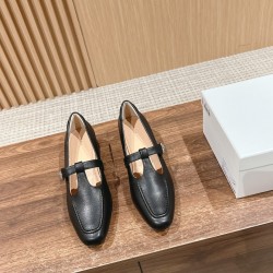 MM6 sandals