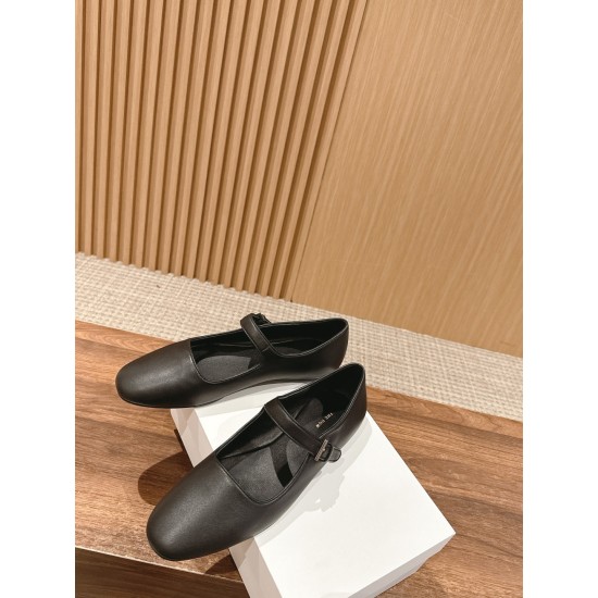 The row sandals