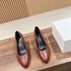 The row sandals