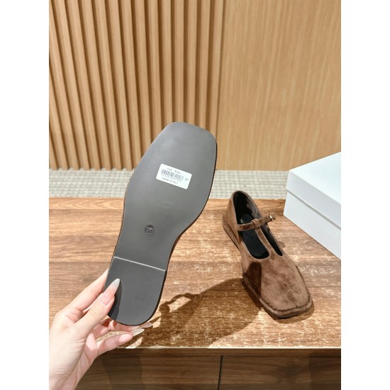 The row sandals