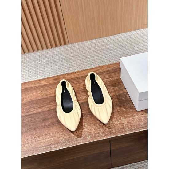 The row sandals