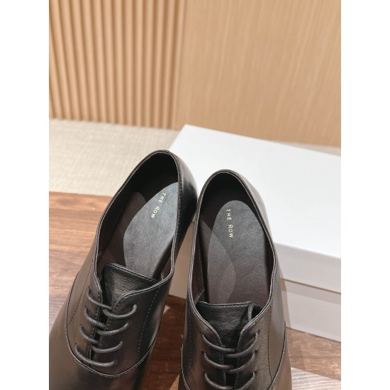 The row sandals
