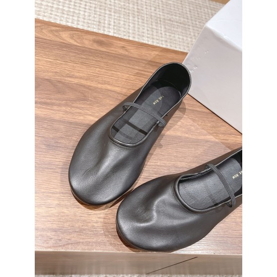 The row sandals