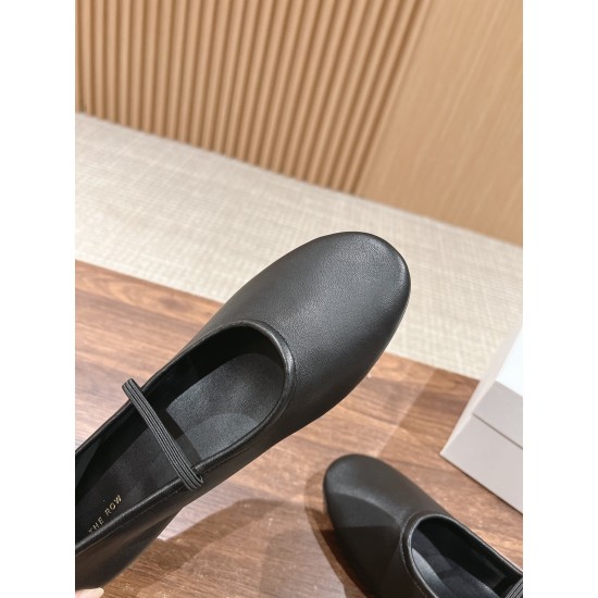 The row sandals