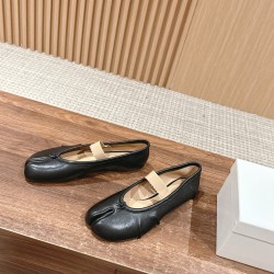 MM6 sneakers