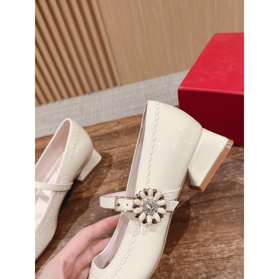 RV Mary Jane Shoes
