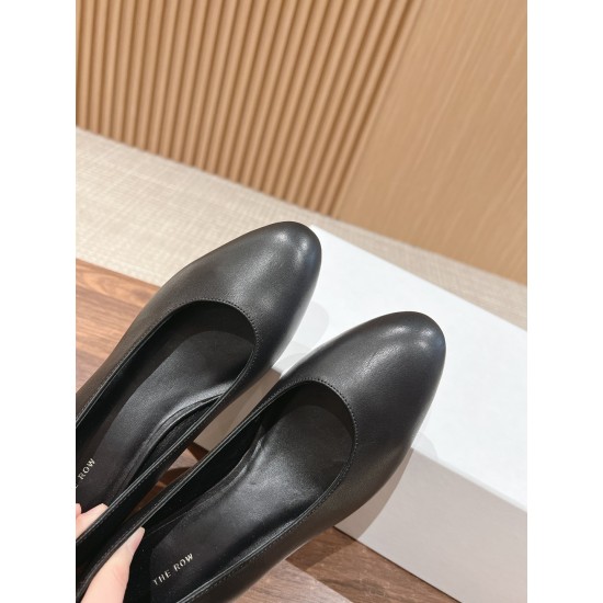 The row sandals