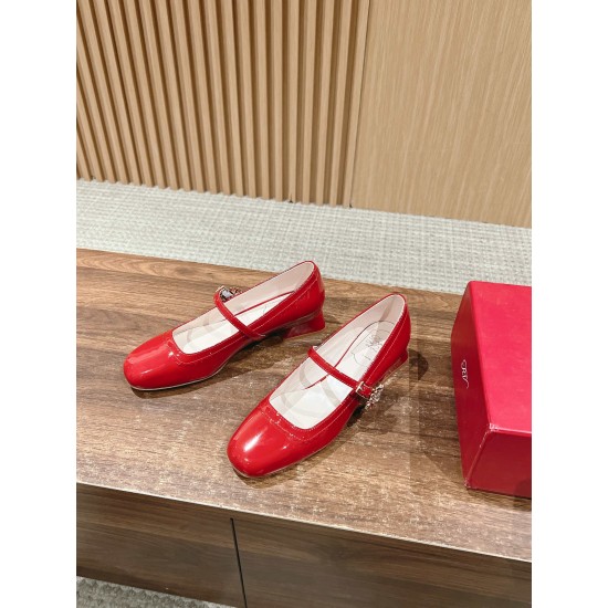 RV Mary Jane Shoes