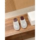 MM6 slippers