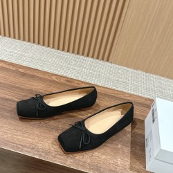 The row sandals