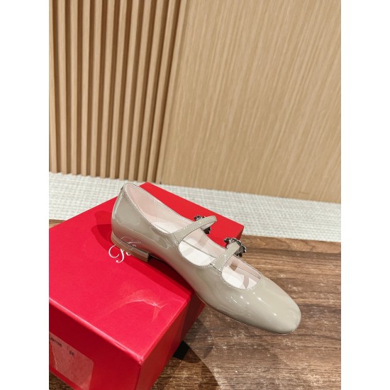 RV single shoe