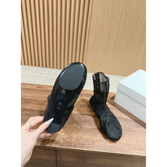 MM6 boots