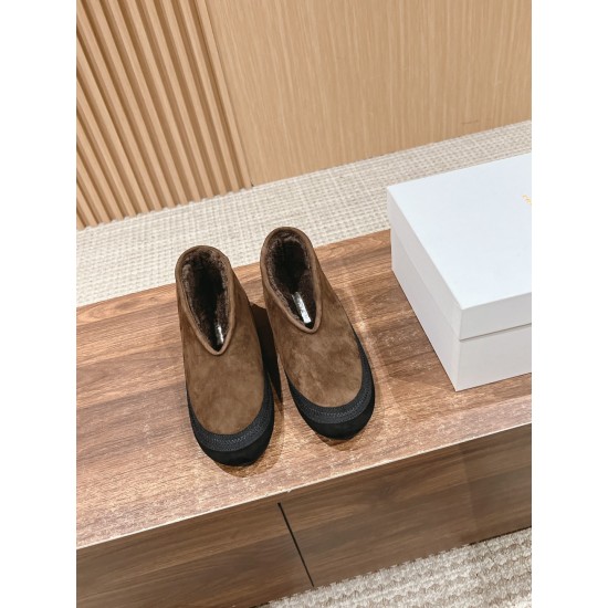 The row boots