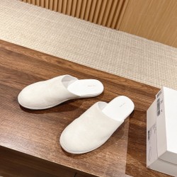 The row slippers
