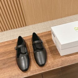 The row sandals