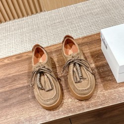 MM6 slippers