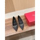 RV high heels