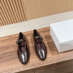 The row sandals