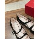 RV Mary Jane Shoes