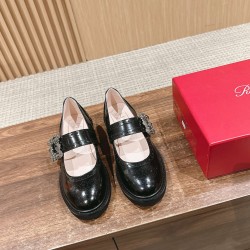 RV Mary Jane Shoes