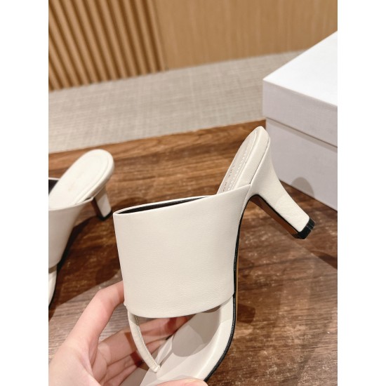 The row sandals