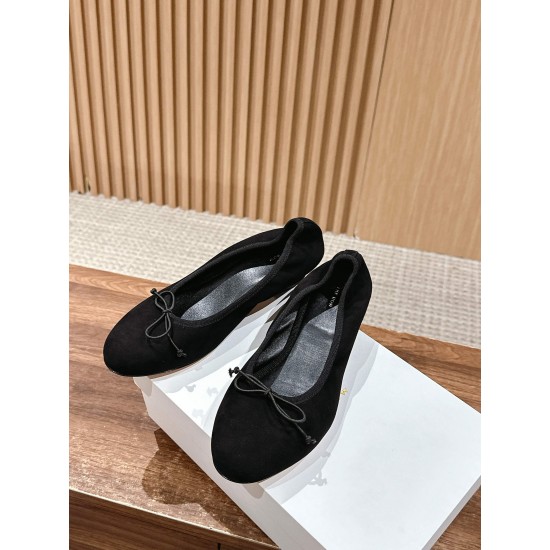 The row sandals