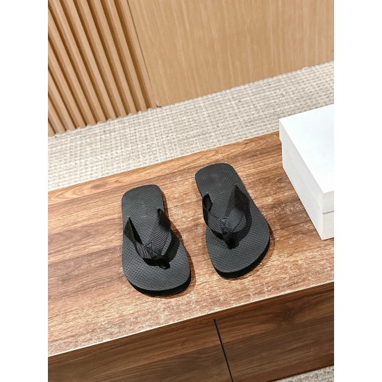 The row slippers