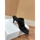 MM6 slippers