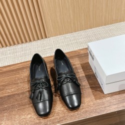 MM6 sandals