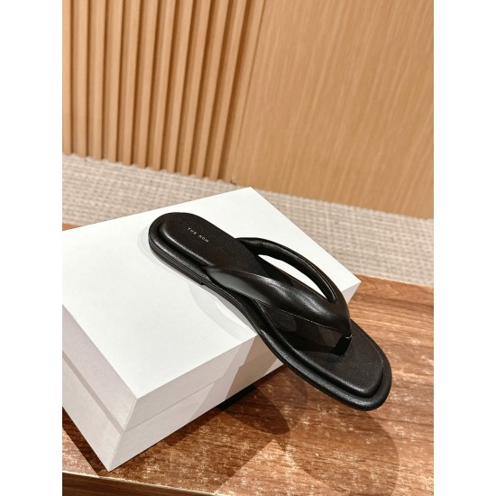 The row slippers