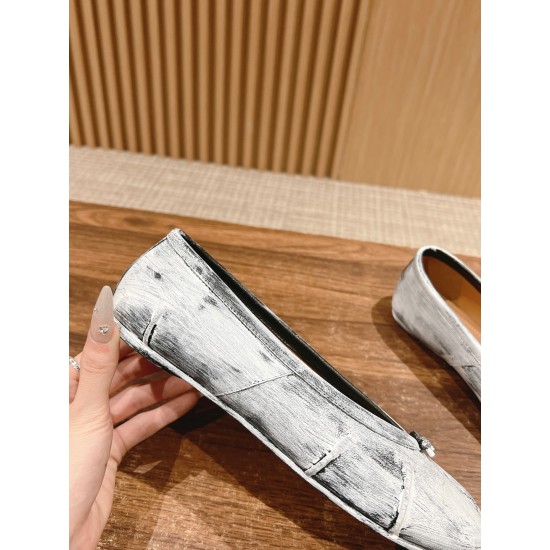 MM6 sneakers